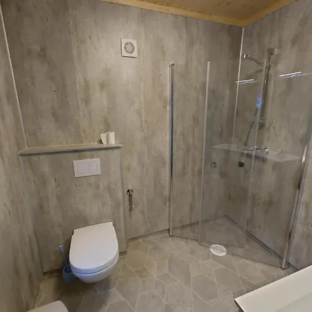 Semesterbostad Trollbu Aabrekk Gard Briksdalsbre