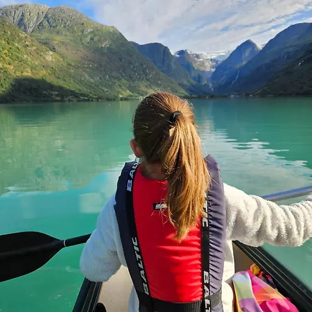 Trollbu Aabrekk Gard Holiday home Briksdalsbre