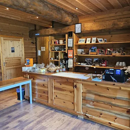 Trollbu Aabrekk Gard Semesterbostad