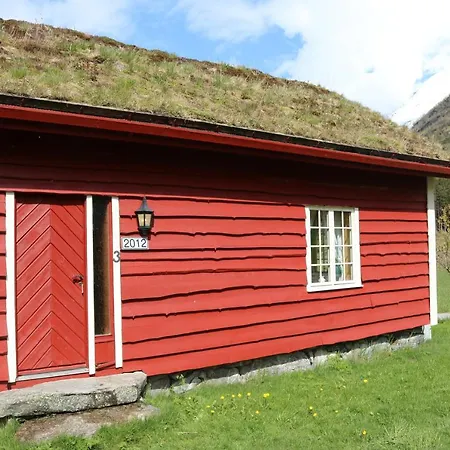 Trollbu Aabrekk Gard *