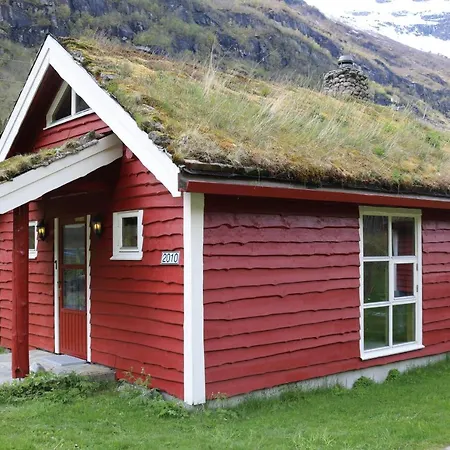 Trollbu Aabrekk Gard Briksdalsbre