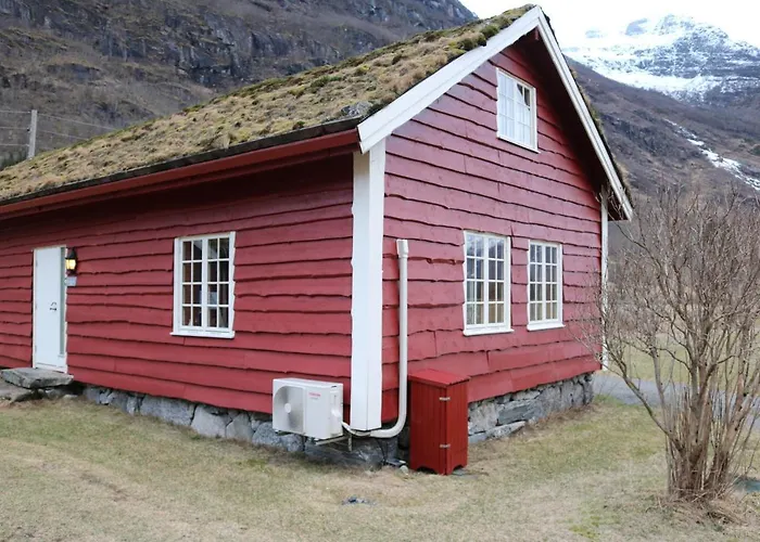 Trollbu Aabrekk Gard *